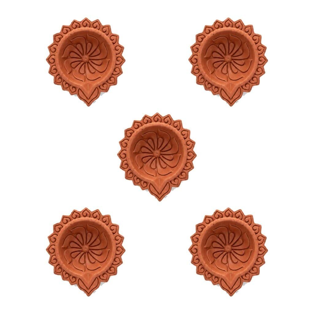 Set of 5 handmade Pinwheel terracotta clay diyas for Diwali — GG Gift, Jaipur