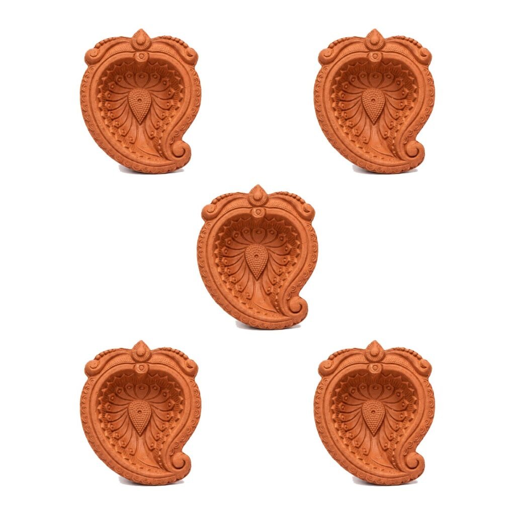 Set of 5 handmade Paisley Ambi terracotta clay diyas for Diwali — GG Gift, Jaipur