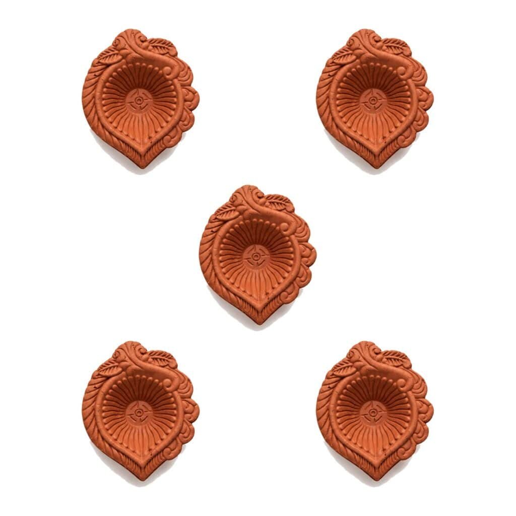 Set of 5 handmade Paan Leaf terracotta clay diyas for Diwali — GG Gift, Jaipur